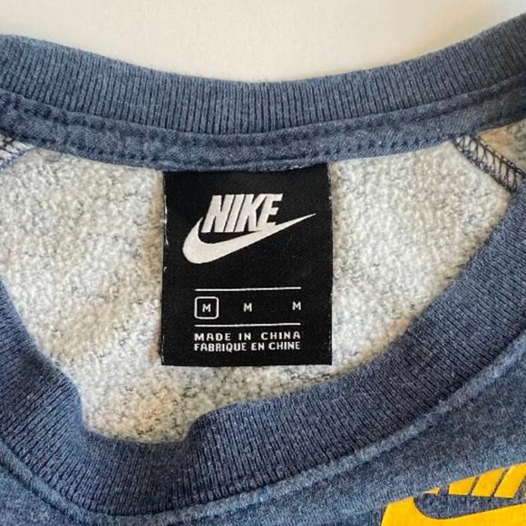 🆕 Nike Girls' Heather Blue & Yellow Sportswear Crewneck Pullover - Picture 6 of 8